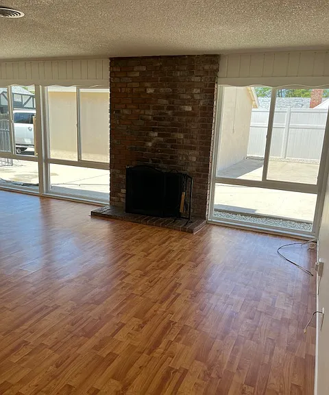 22959 Vose St — Photo 16