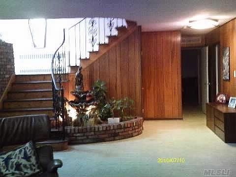 4th image of 20 Beaumont Dr