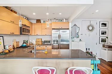 Sold by Nest Seekers International