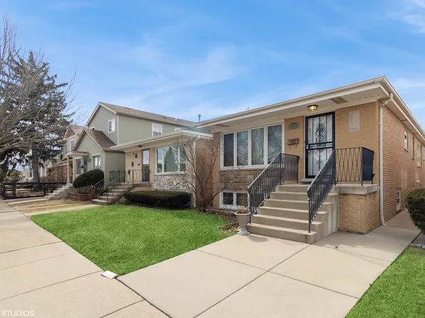 5454 N Nagle Ave, Chicago, IL 60630