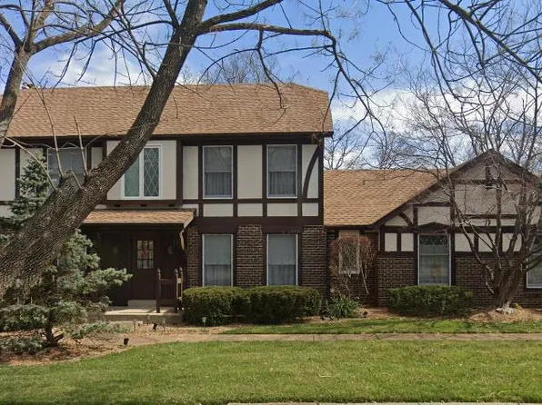 1830 Buckington Dr, Chesterfield, MO 63017