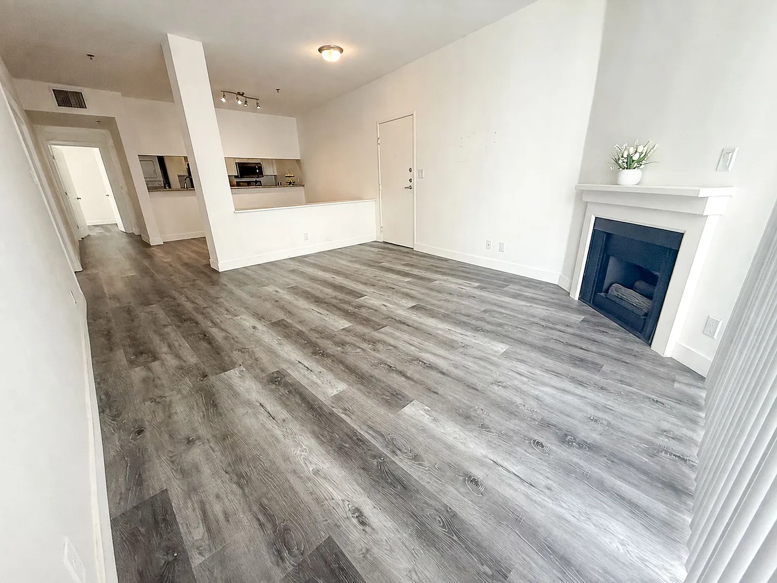 Archview Apartments — Photo 2