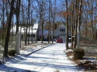 92 Hunter Ave, Miller Place, NY 11764