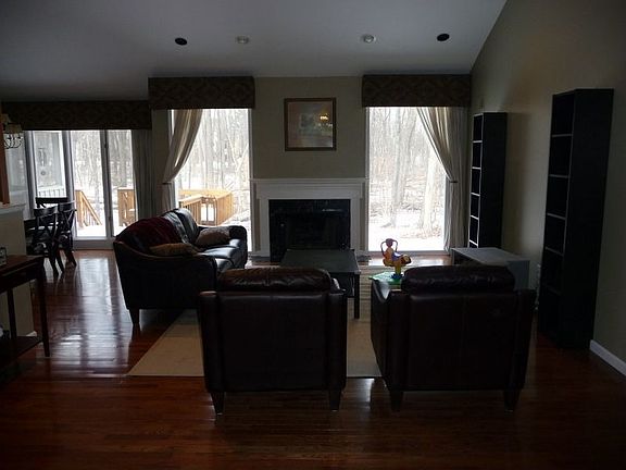 3rd image of 2341 Camron Ct