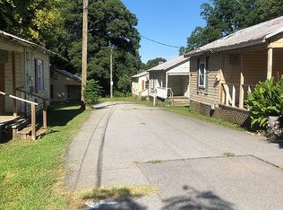 100 Hodges Ln, Union, SC 29379
