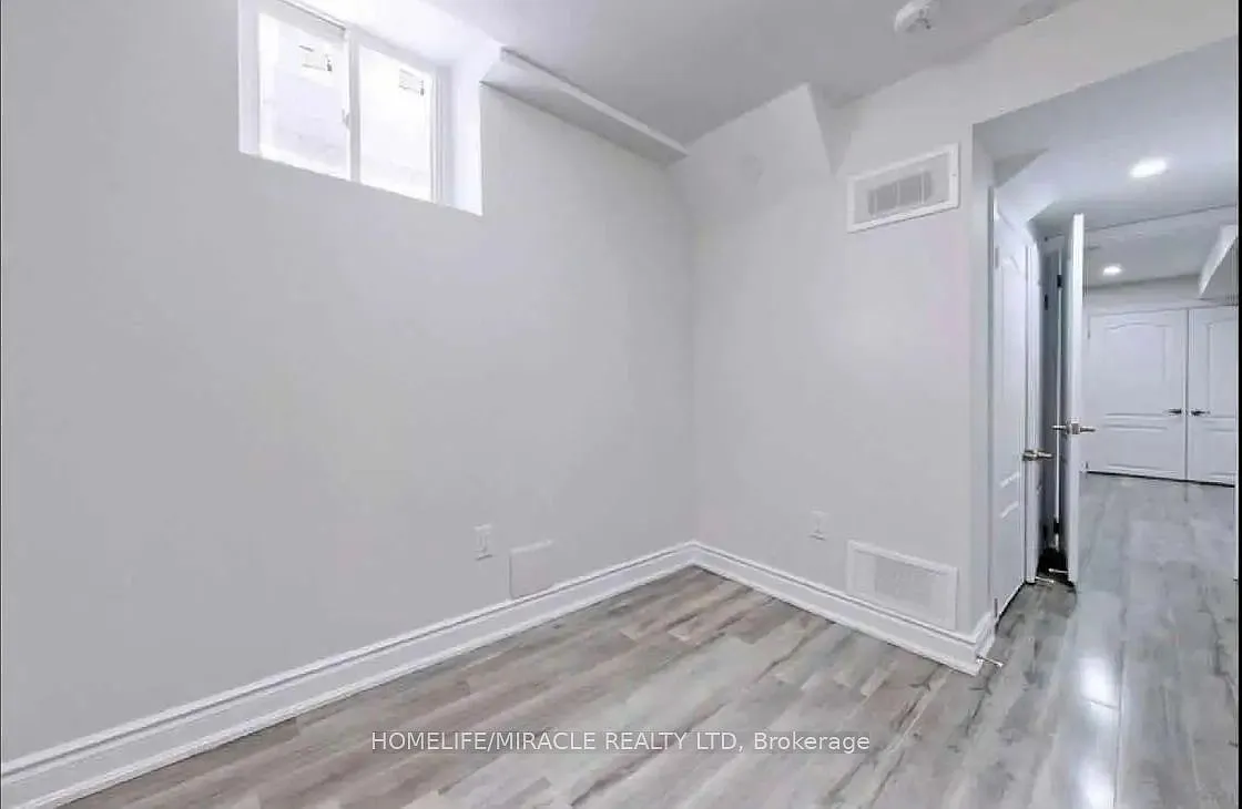 2 bed, $1,700 — Photo 1
