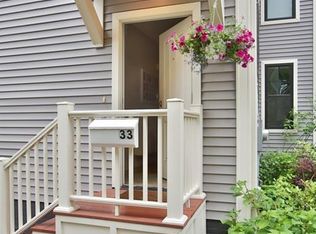 33 Swan Pl, Arlington, MA 02476