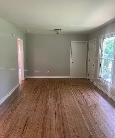 367 Blackman Rd — Photo 2