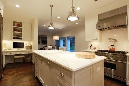 4th image of 807 Saddlewood Ln