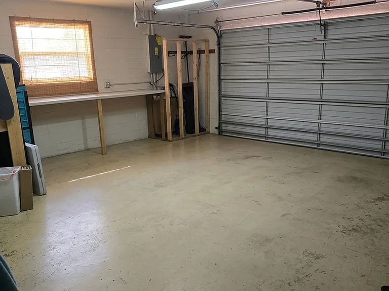 12439 Spreading Oak Dr — Photo 15