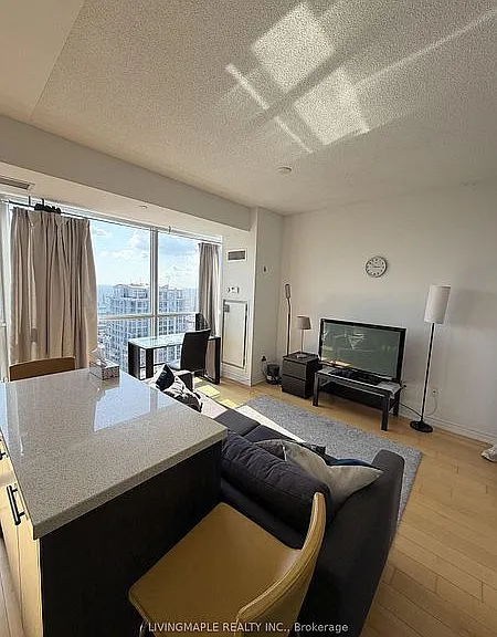 386 Yonge St #4611 — Photo 27