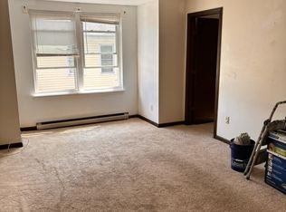 752 Middle St APT 2, Bath, ME 04530