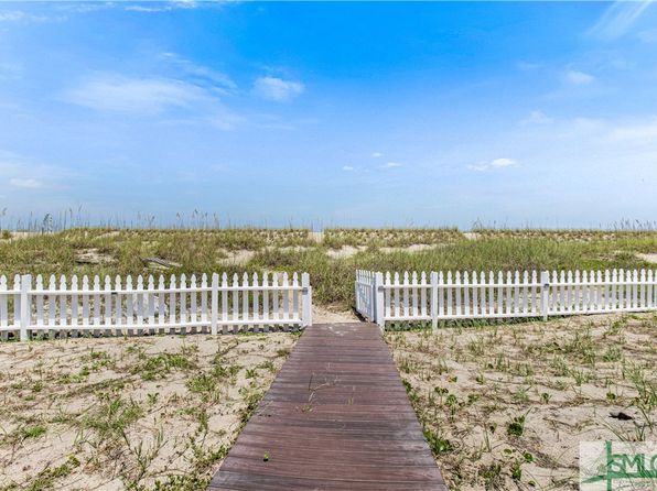 10 Lovell Ave, Tybee Island, GA 31328
