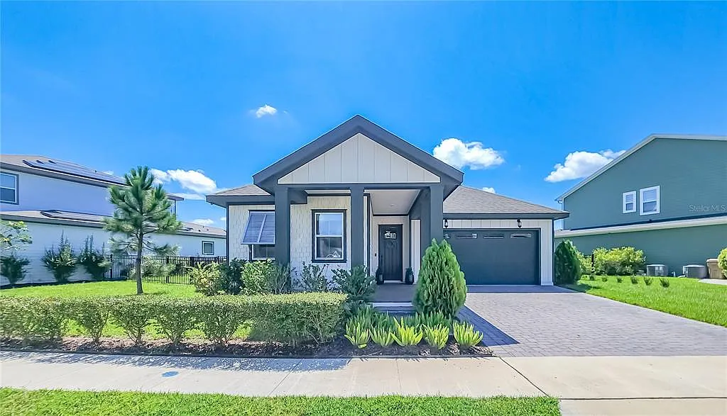 4 bed, 3.0 bath, 2249 sqft, $3,450 — Photo 1