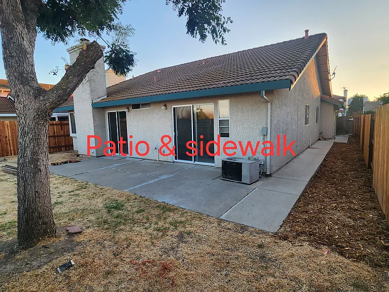 13 Canyon Tree Ct — Photo 24