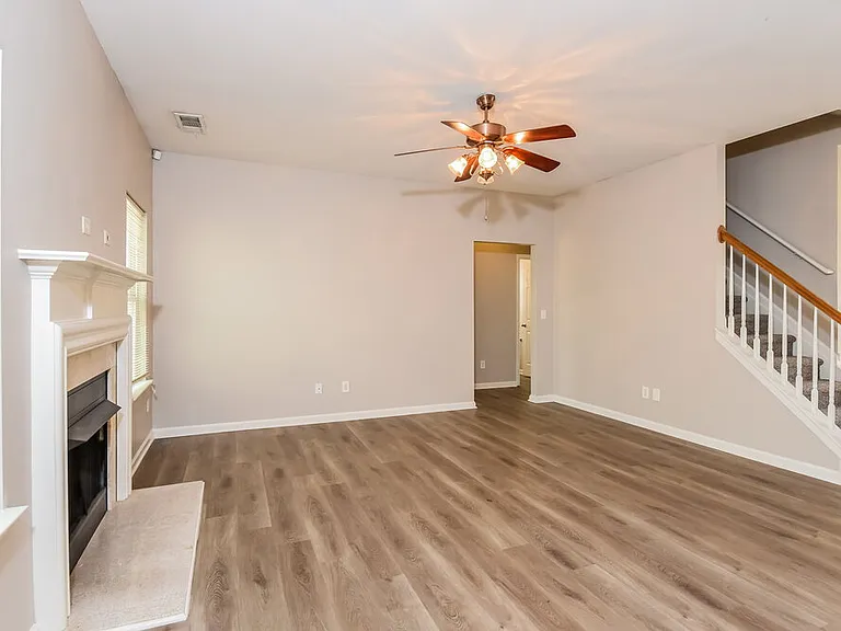 250 Alamosa Path SW — Photo 4