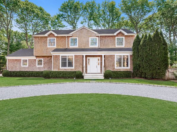 18 Cowhill Ln