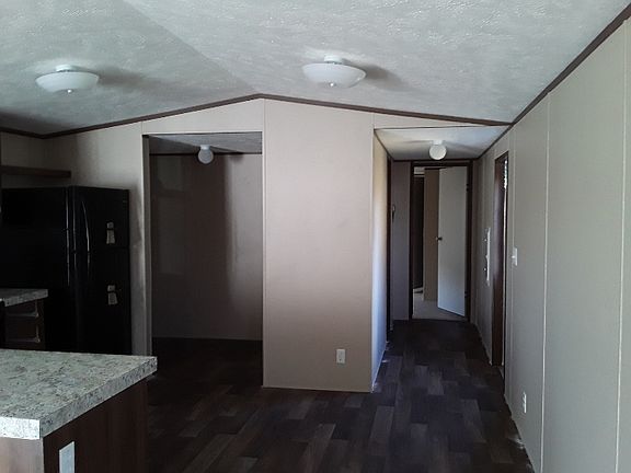 3rd image of 82 Lewis Dr