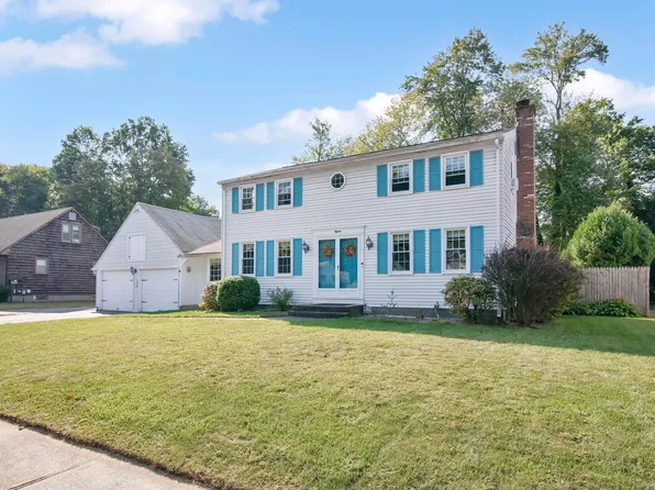 15 Rockland Drive, Enfield, CT 06082