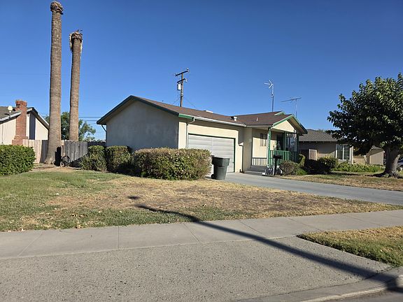 2nd image of 2001 N Burl Drive