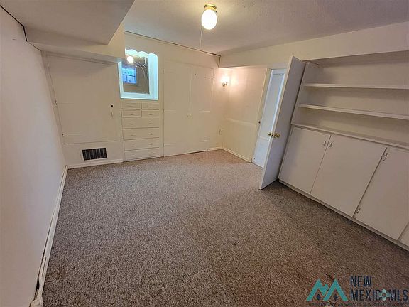 5th image of 1501 Linda Dr
