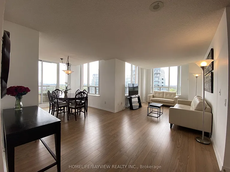 9 Northern Heights Dr #LPH4 — Photo 3