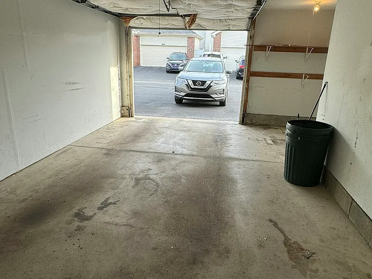 42891 Richmond Dr — Photo 6