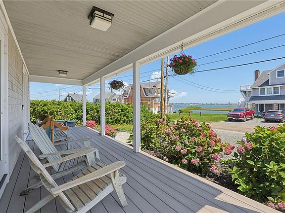 3rd image of 175 Peninsula Rd