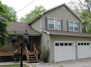 40 Chapman Rd, Marlborough, CT 06447