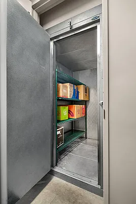 Rented by Compass | media 13