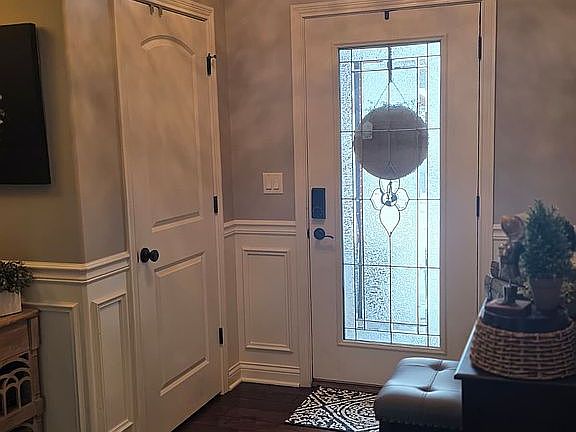 5th image of 714 Mure De Ronce Dr