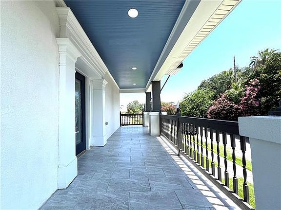 2nd image of 6568 Catina St