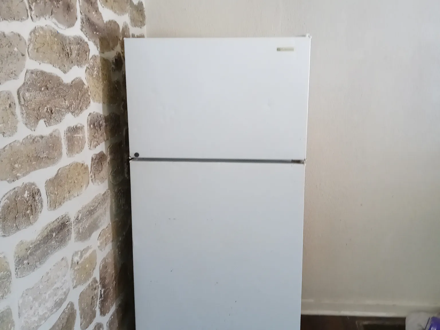 2 bed, 450 sqft, $850 — Photo 4
