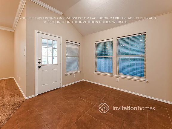4th image of 112 Hackberry Trl