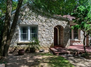 1041 Ridge Ave, Stone Mountain, GA 30083