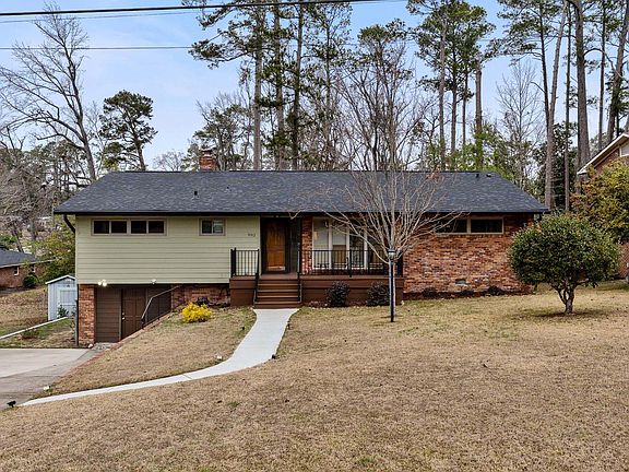 2nd image of 902 Fairfield Ave