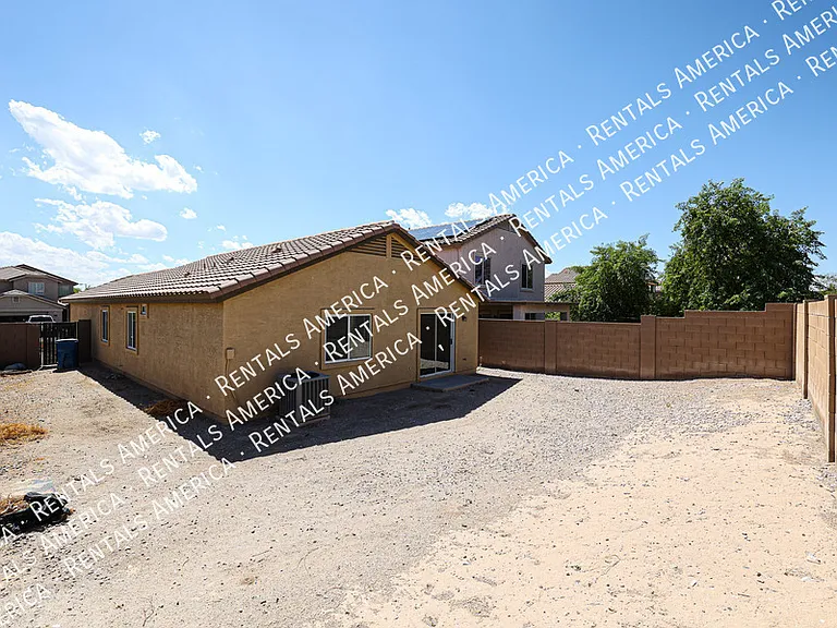 22216 W Hadley St — Photo 27