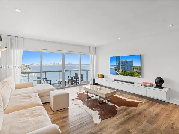 2451 Brickell Ave APT 21D, Miami, FL 33129