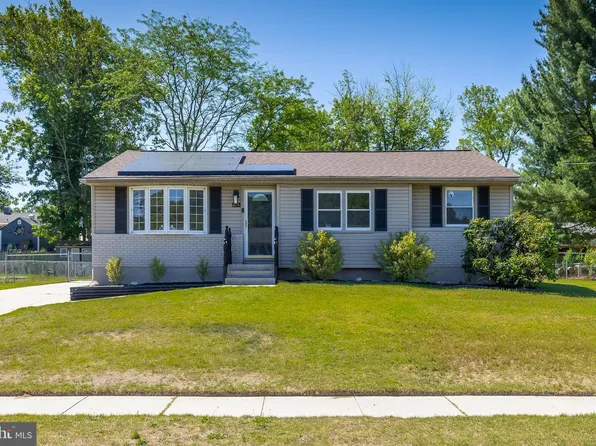 205 8th St, Thorofare, NJ 08086