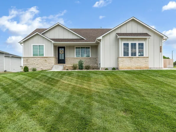 7000 E Pheasant Ridge St, Wichita, KS 67226