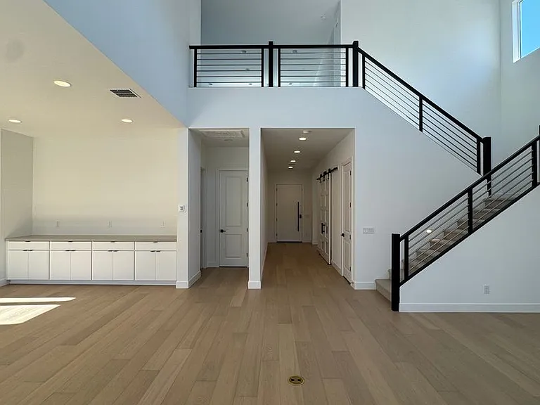 7326 W Running Deer Trl — Photo 32