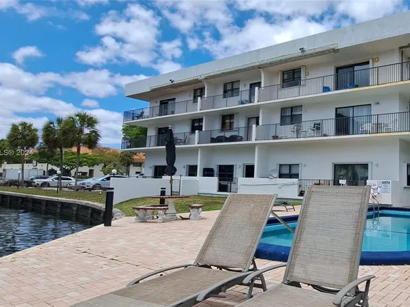 1900 Diana Dr APT 3E, Hallandale Beach, FL 33009