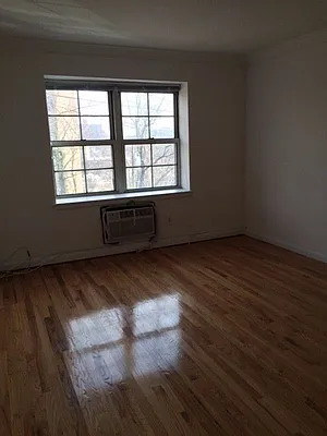 Rented by Real Broker NY LLC | media 52