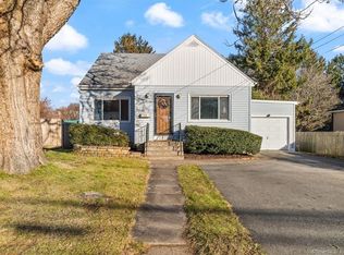 46 Myrock Ave, Waterford, CT 06385