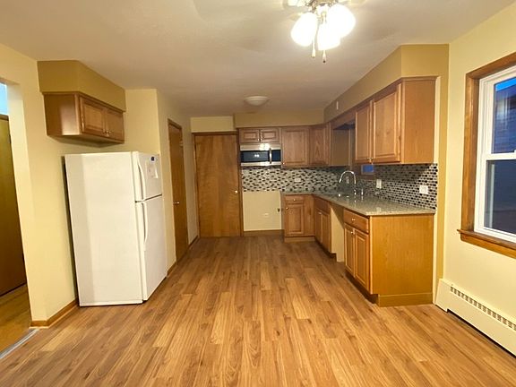 2nd image of 1929 Kenilworth Ave #2