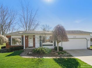 406 Marion Ct, Clinton, MI 49236