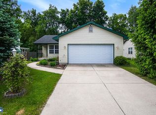 313 Galway Dr, Valparaiso, IN 46385