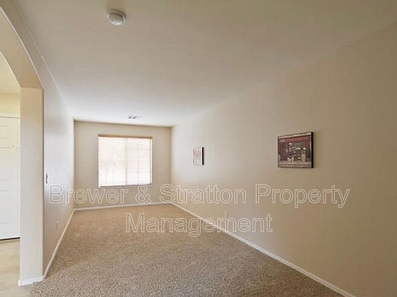 3rd image of 8921 S 40th Ln
