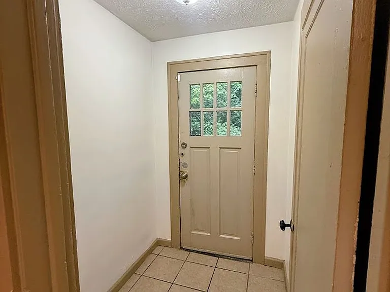 899 Valdes Ave — Photo 6