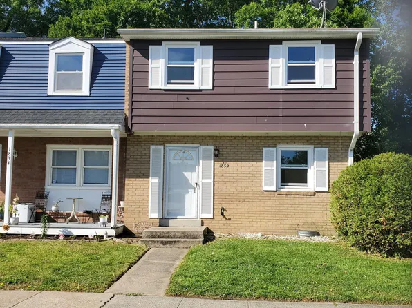 1832 Fort Pulaski Ct, Dumfries, VA 22026